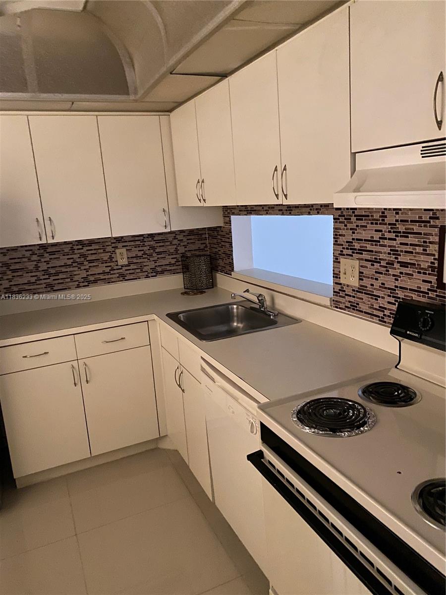 8015 SW 107th Ave # 209