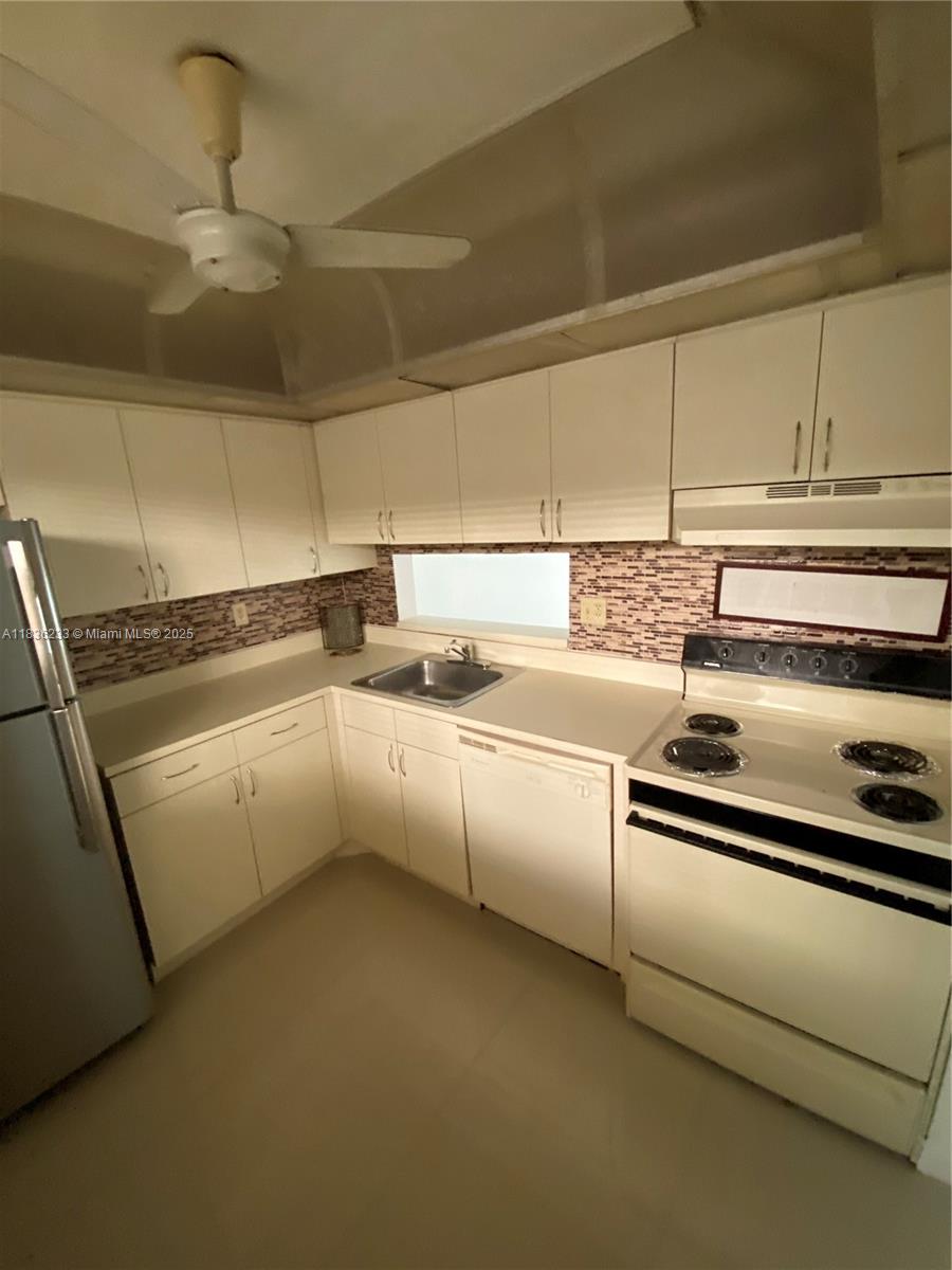 8015 SW 107th Ave # 209