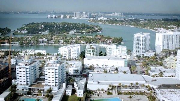 6620 Indian Creek Dr # 201