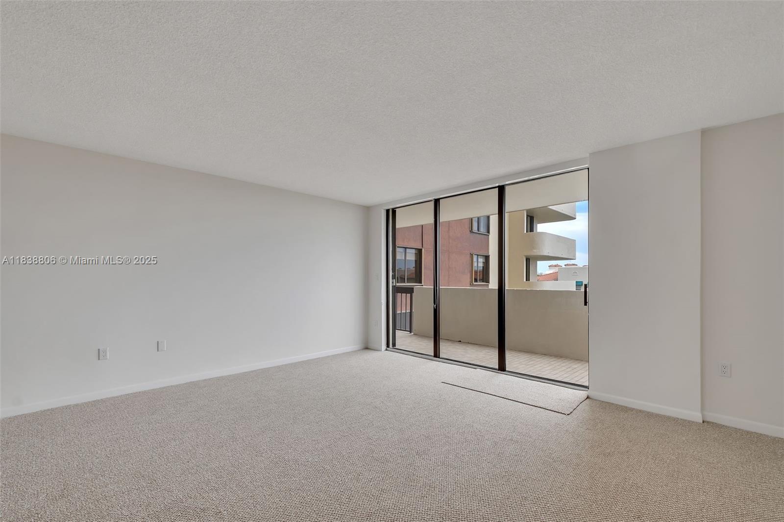 600 Biltmore Way # 616