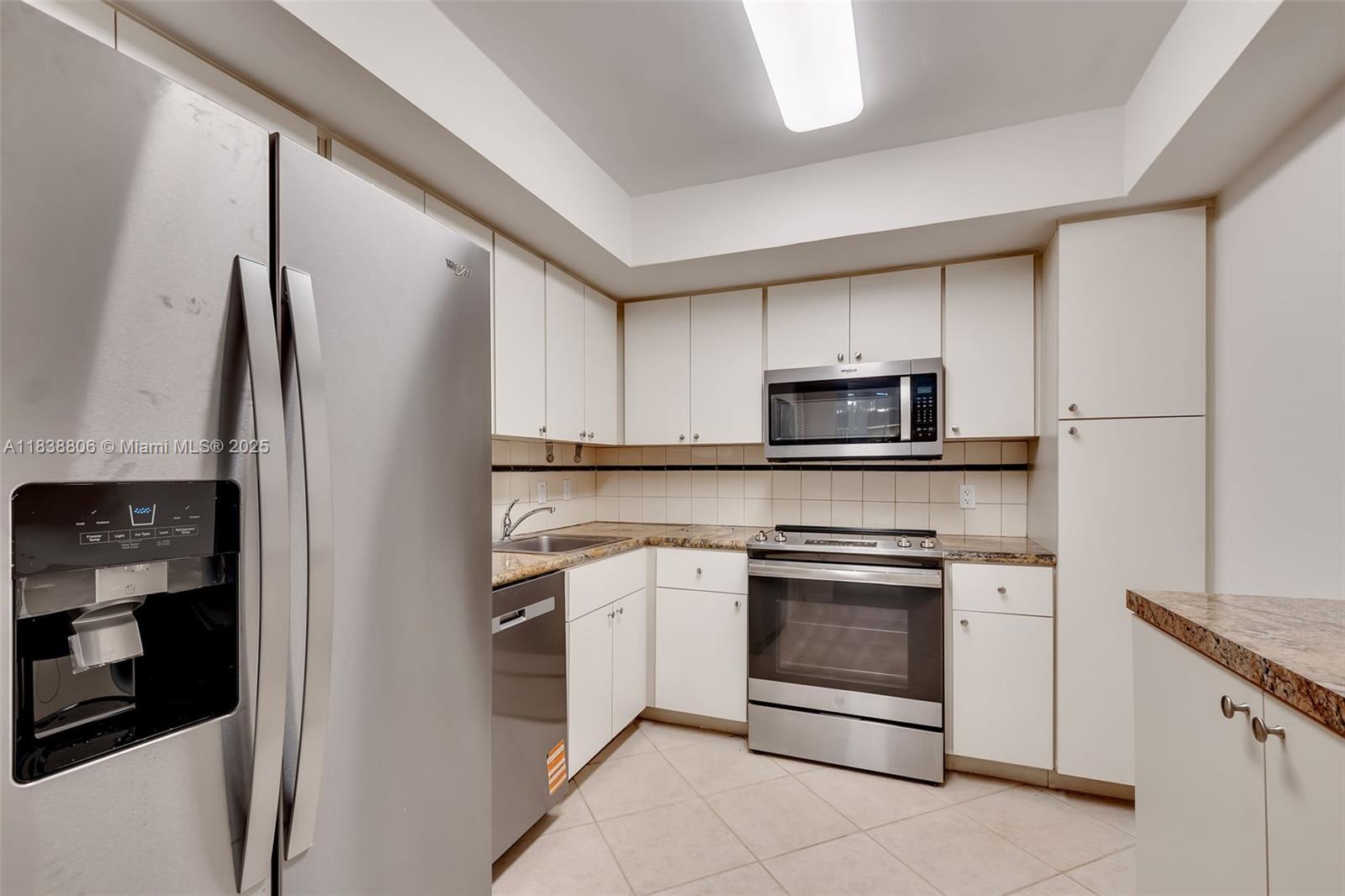 600 Biltmore Way # 616