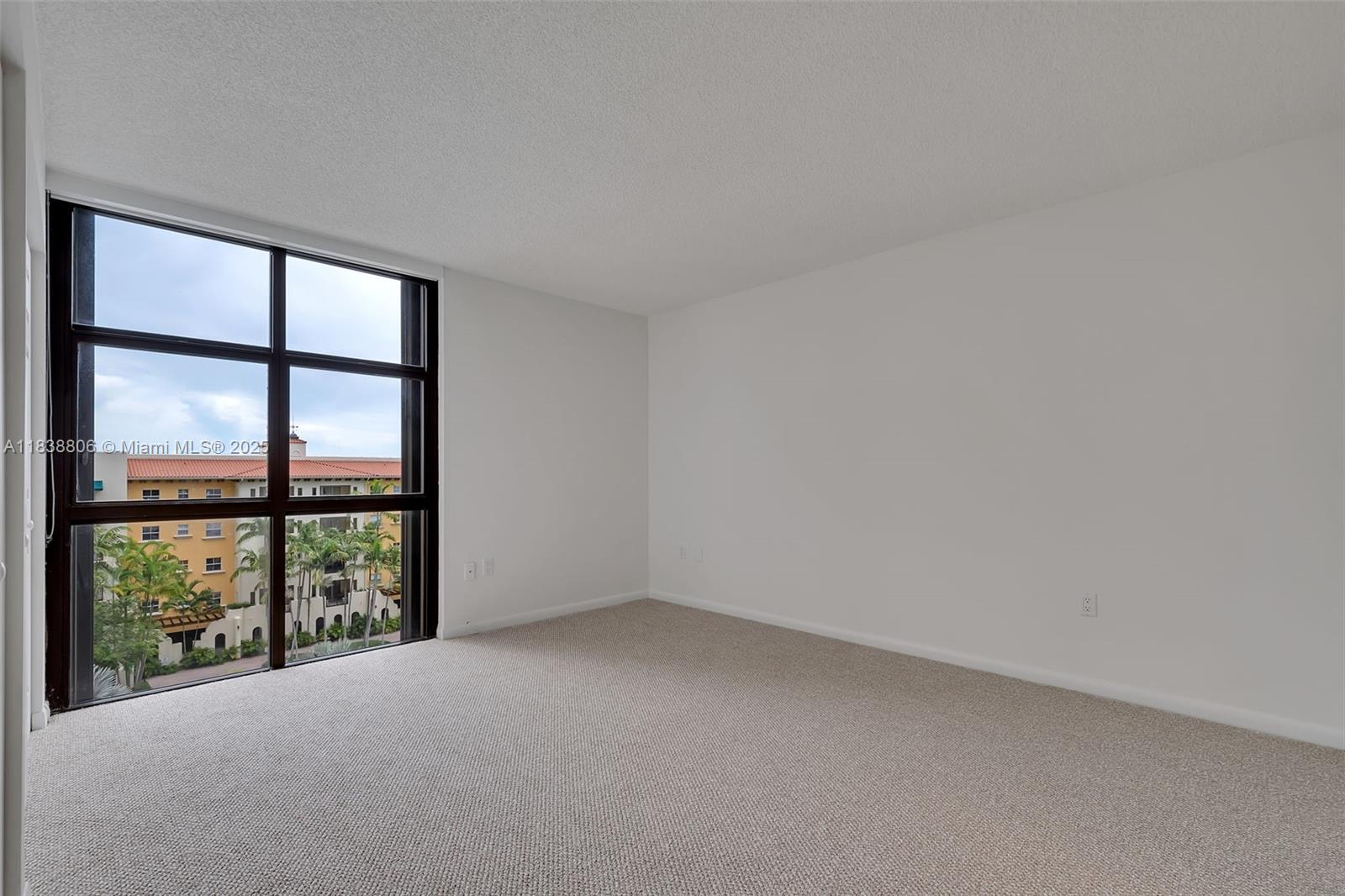 600 Biltmore Way # 616