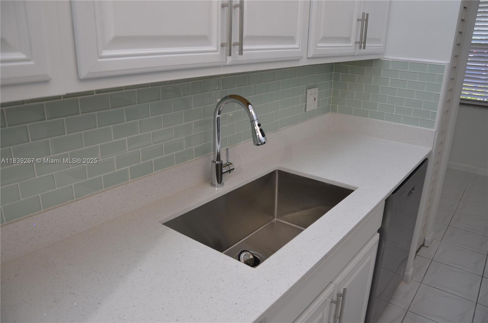 1351 SW 125th Ave # 103S