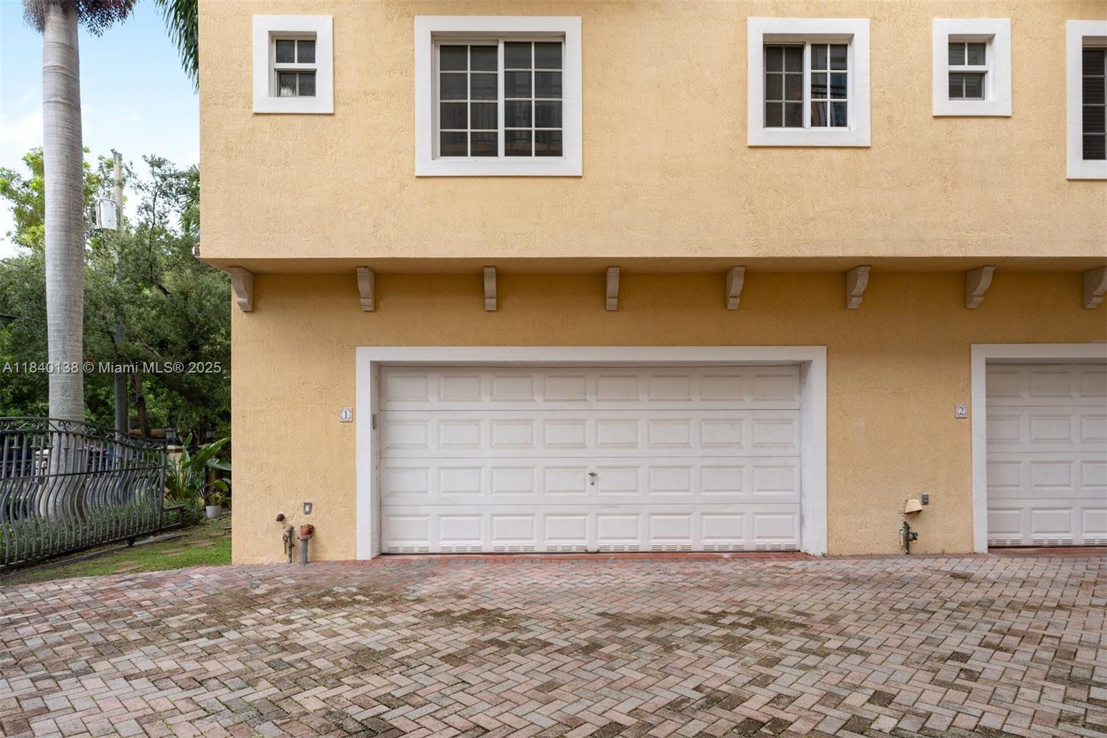 2919 Coconut Ave # 1