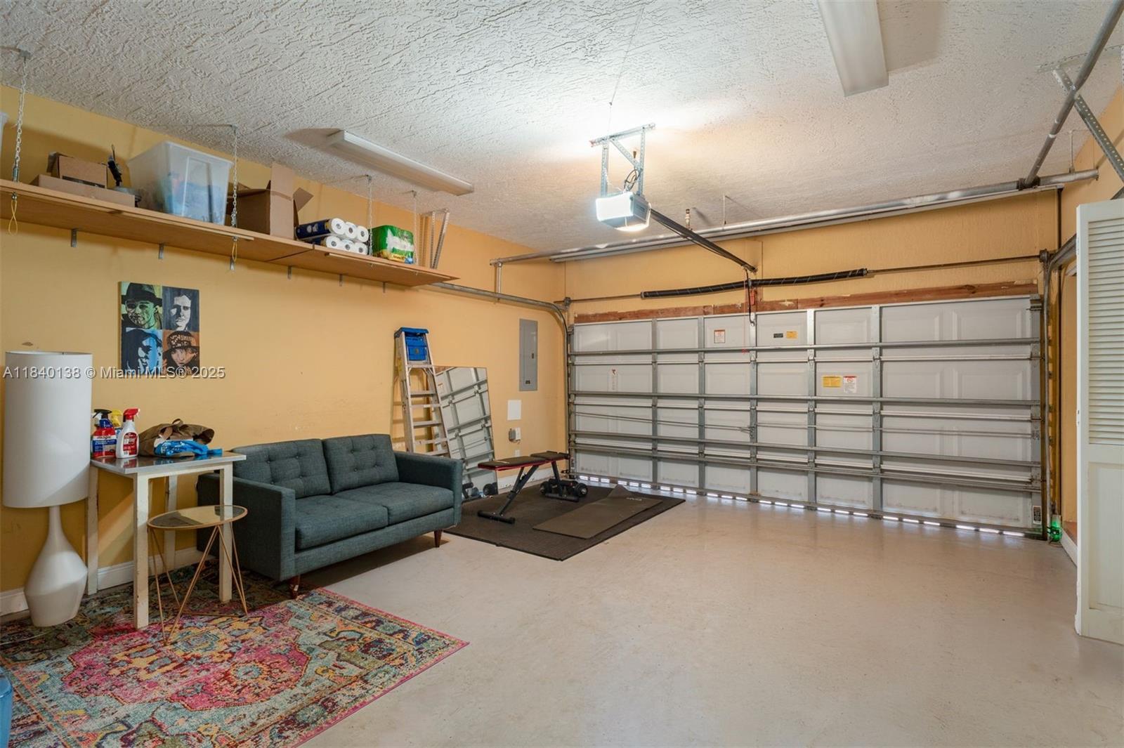 2919 Coconut Ave # 1