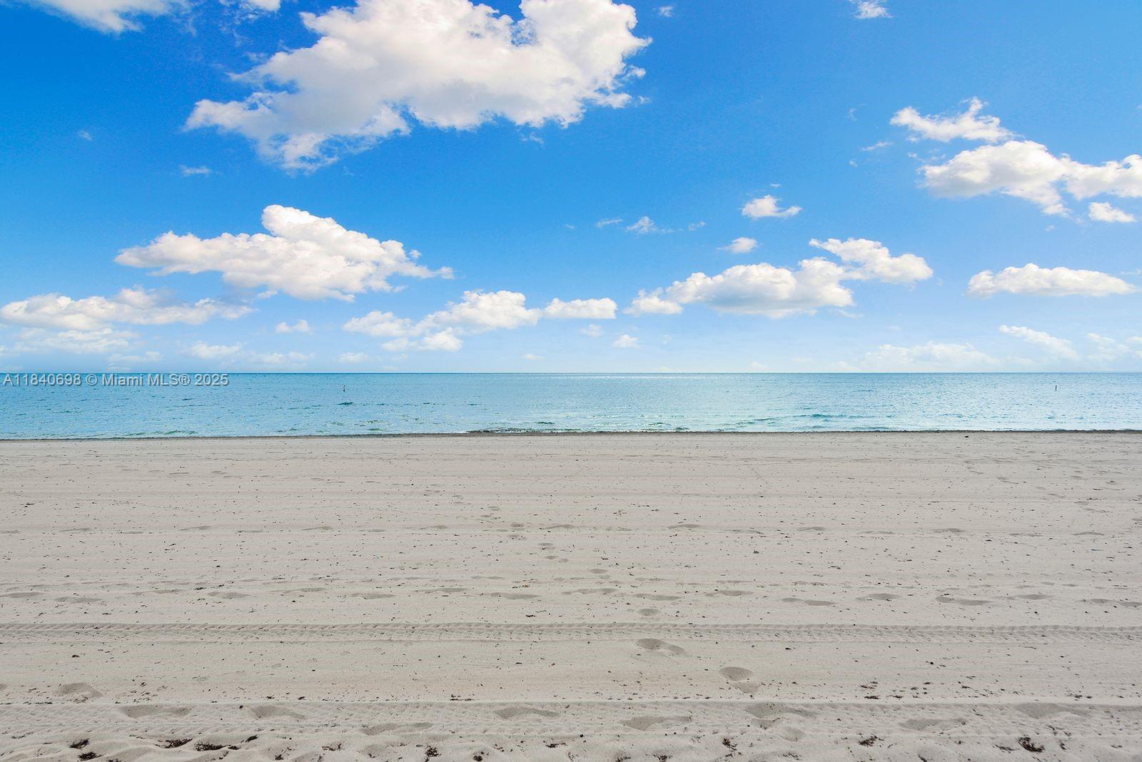 199 Ocean Lane Dr # 1015