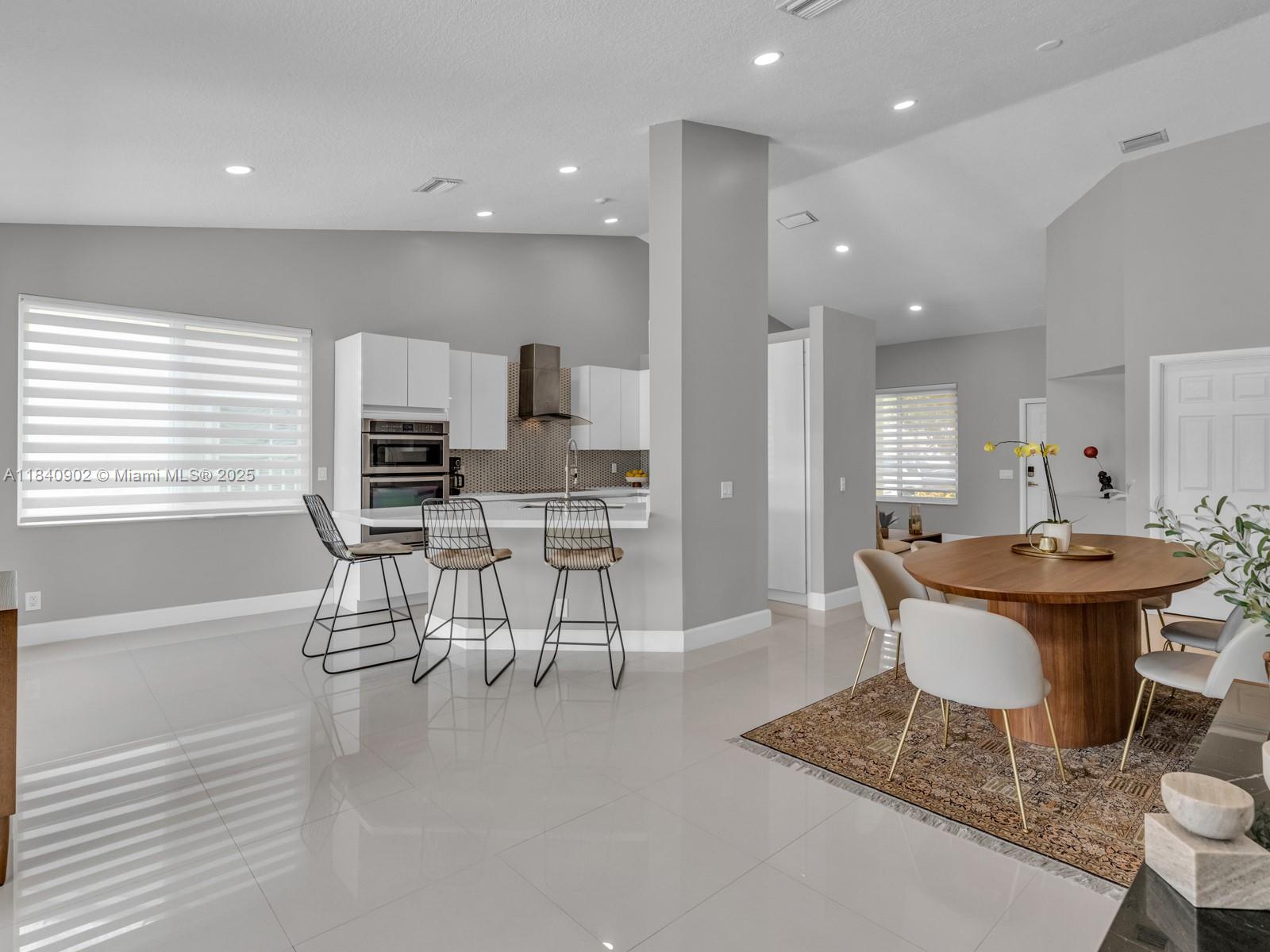 933 Falling Water Rd