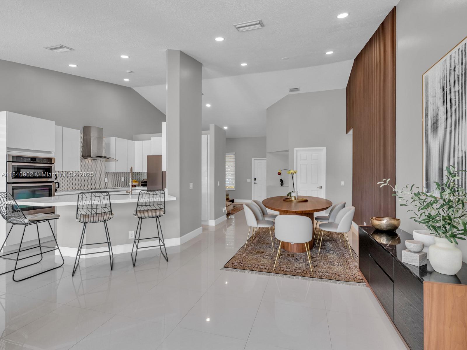 933 Falling Water Rd