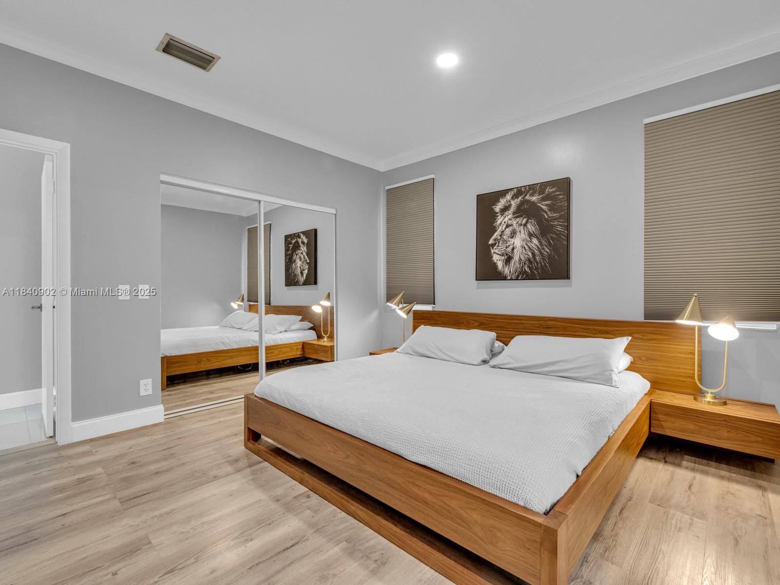 933 Falling Water Rd