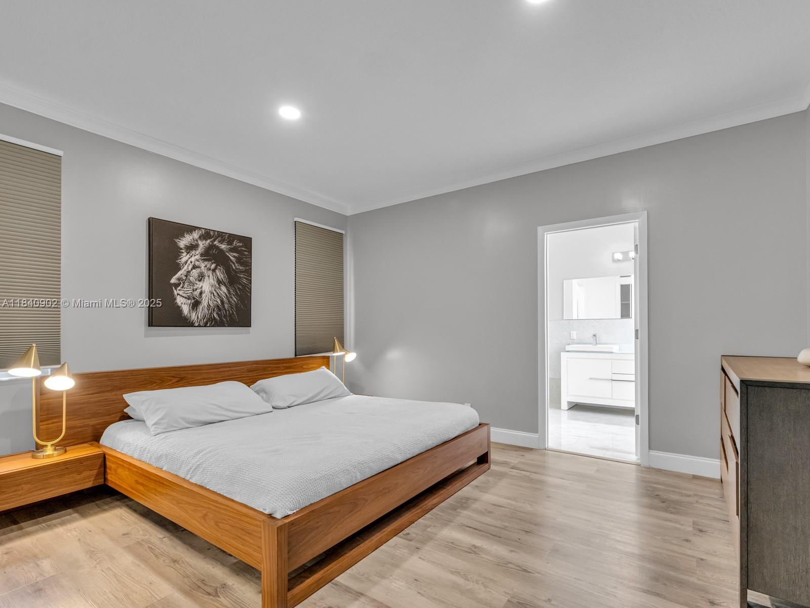 933 Falling Water Rd