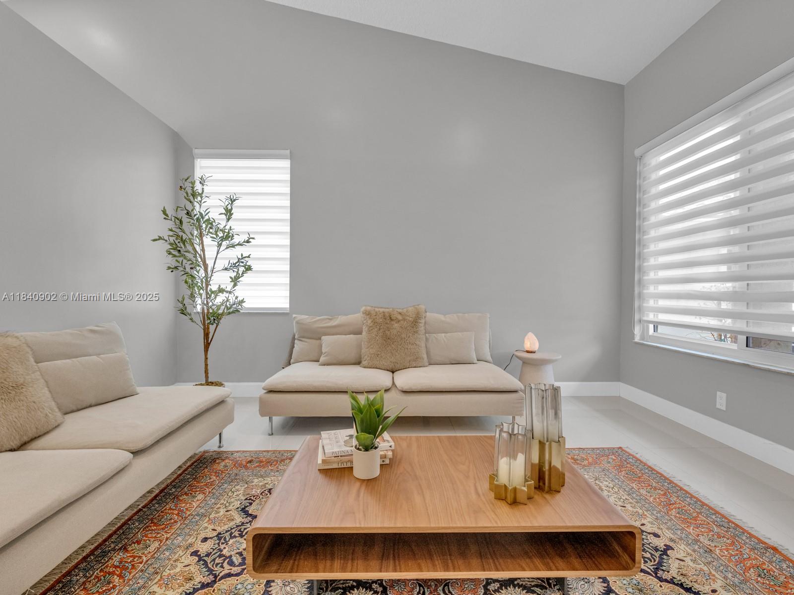 933 Falling Water Rd