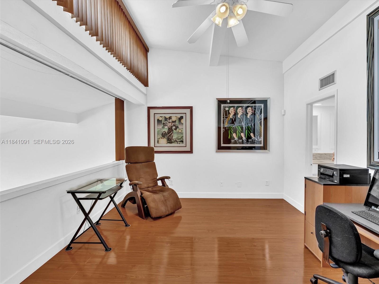 19200 NE 25th Ave # 323C