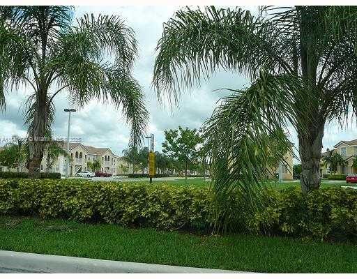 1536 SE 26th St # 105