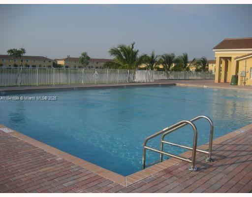 1536 SE 26th St # 105