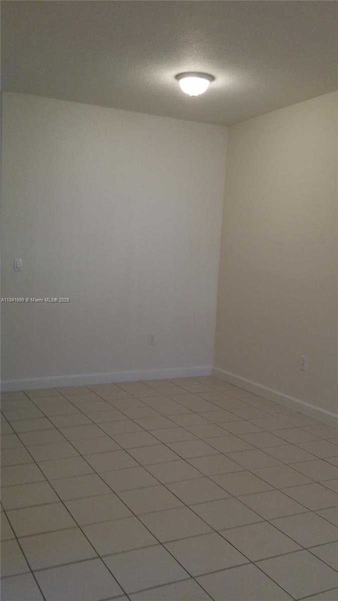 1536 SE 26th St # 105