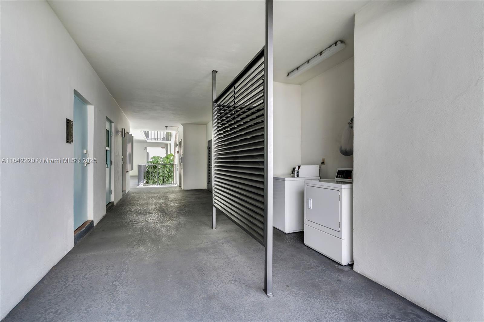 300 Galen Dr # 204