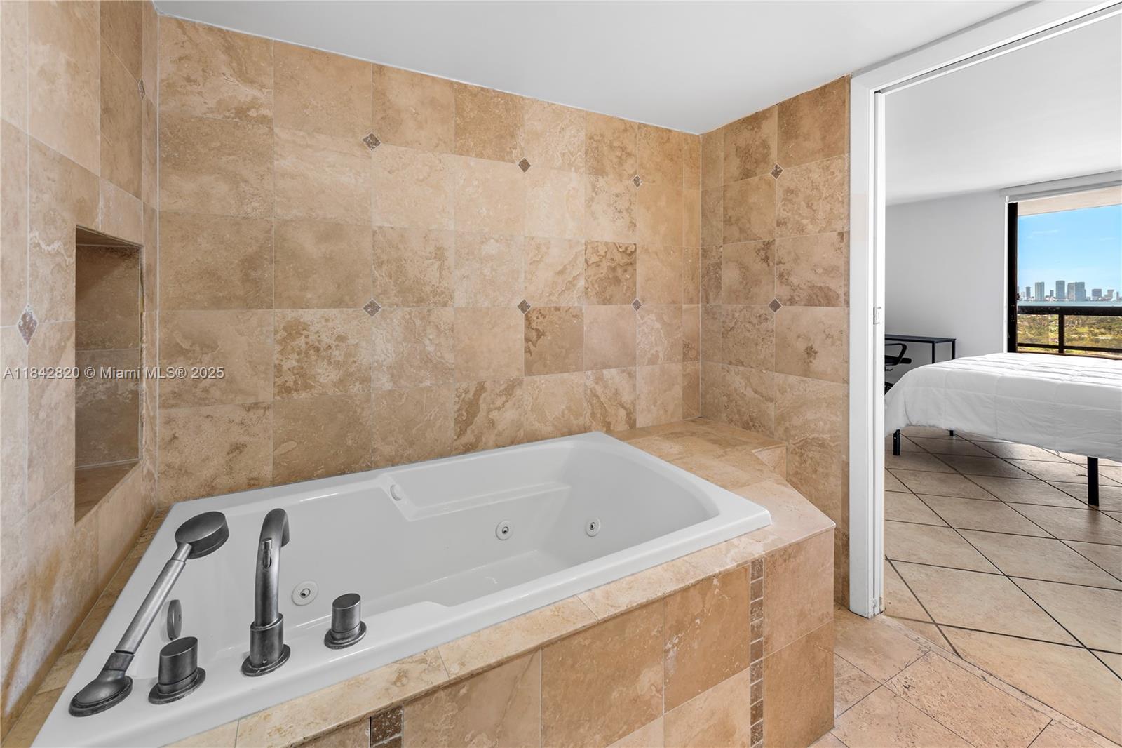 2555 Collins Ave # 2306