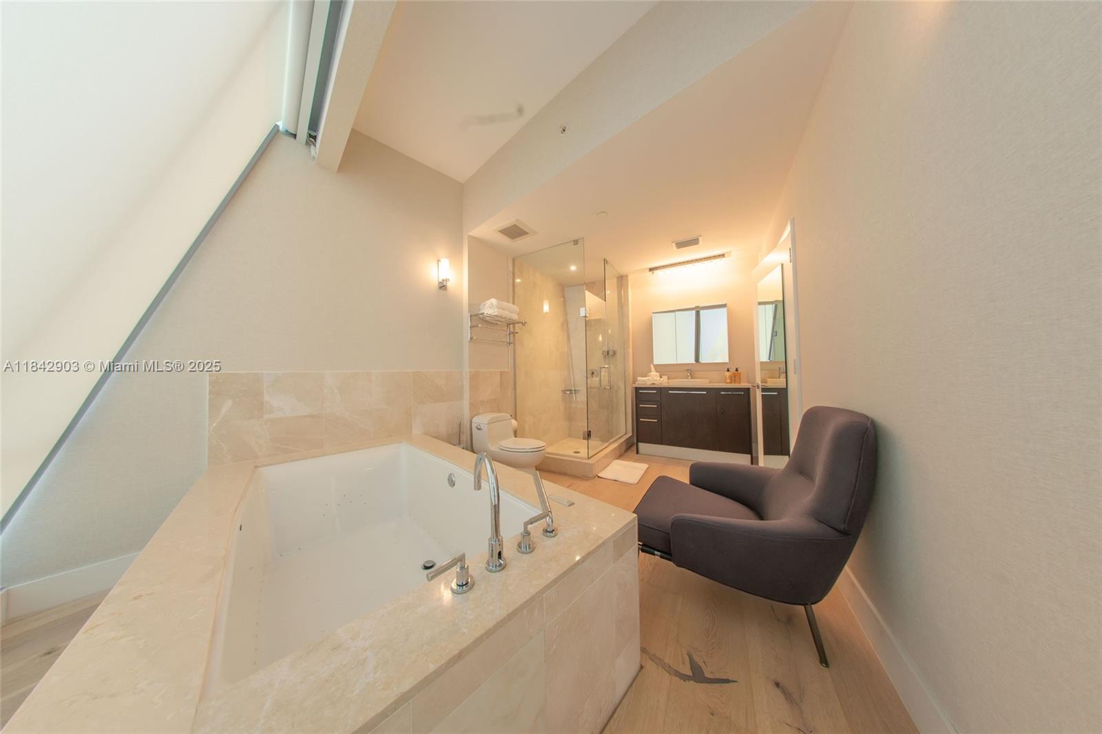 17121 Collins Ave # 4803