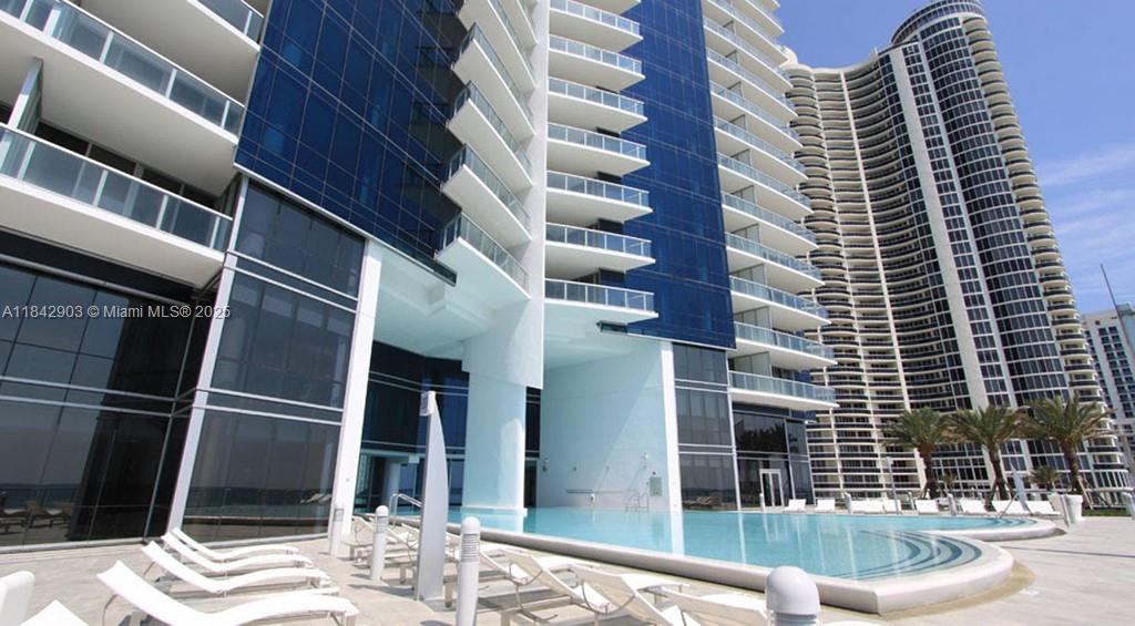 17121 Collins Ave # 4803