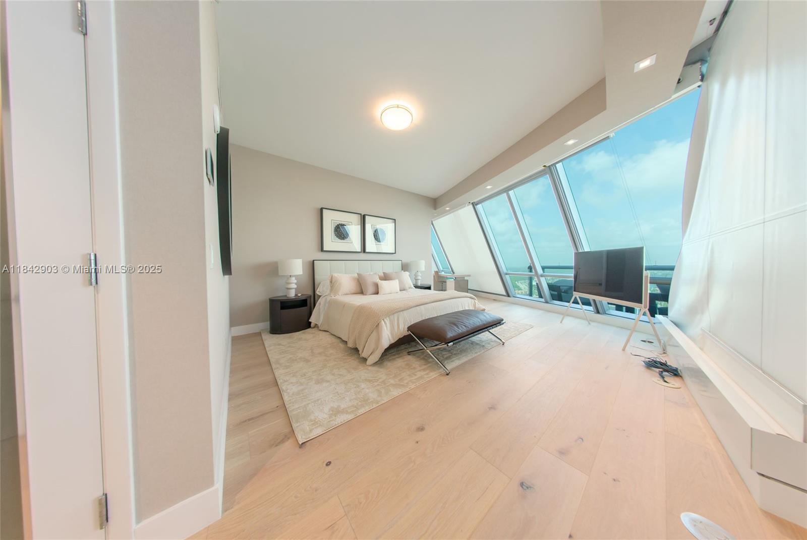 17121 Collins Ave # 4803