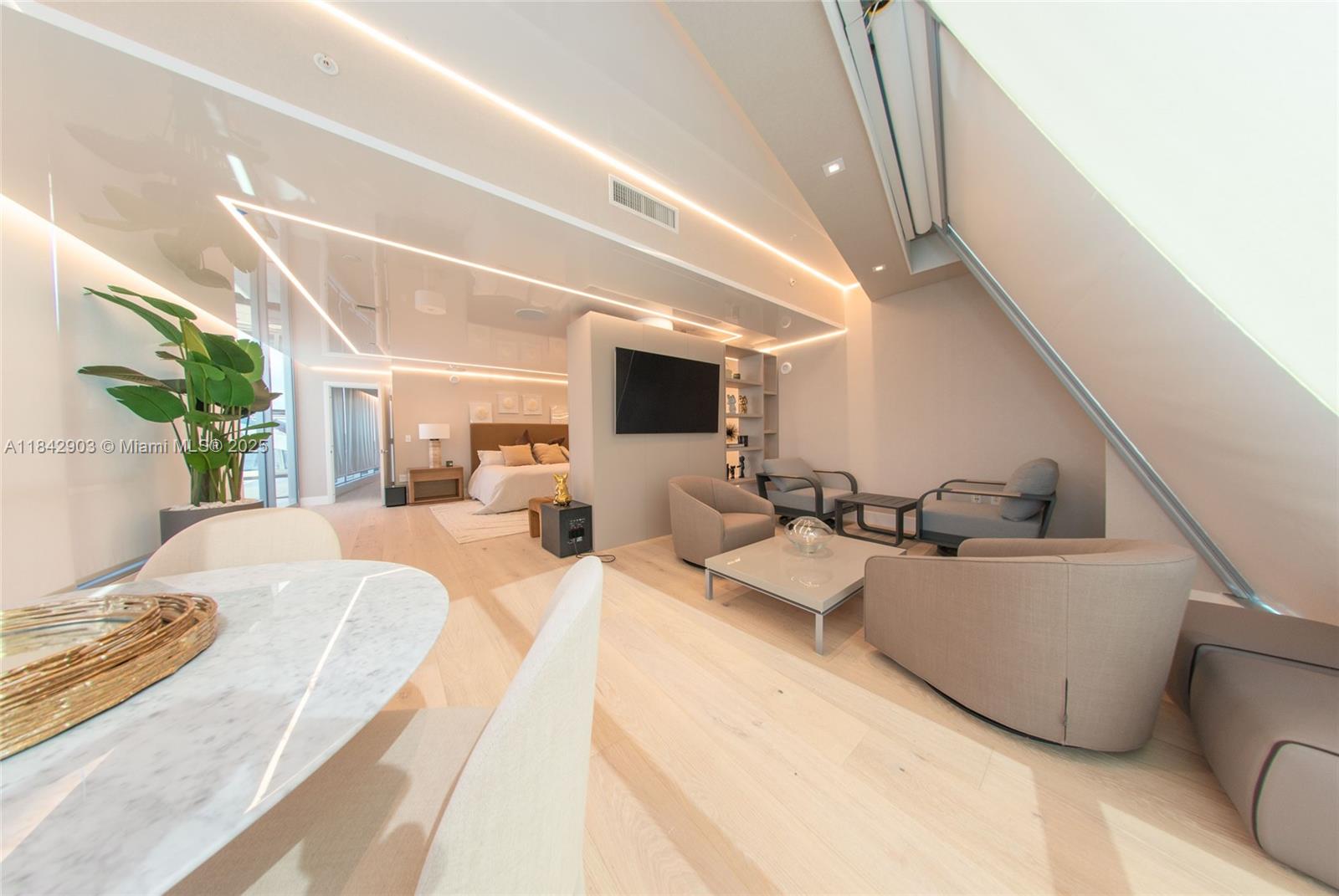 17121 Collins Ave # 4803