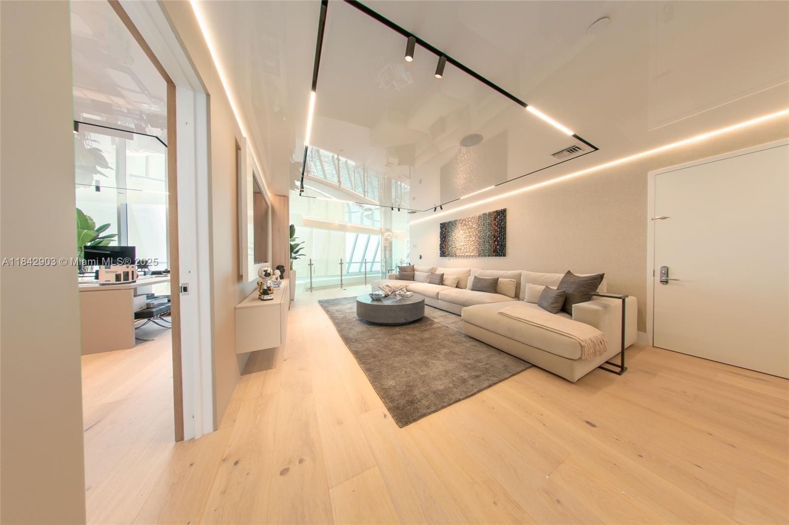 17121 Collins Ave # 4803