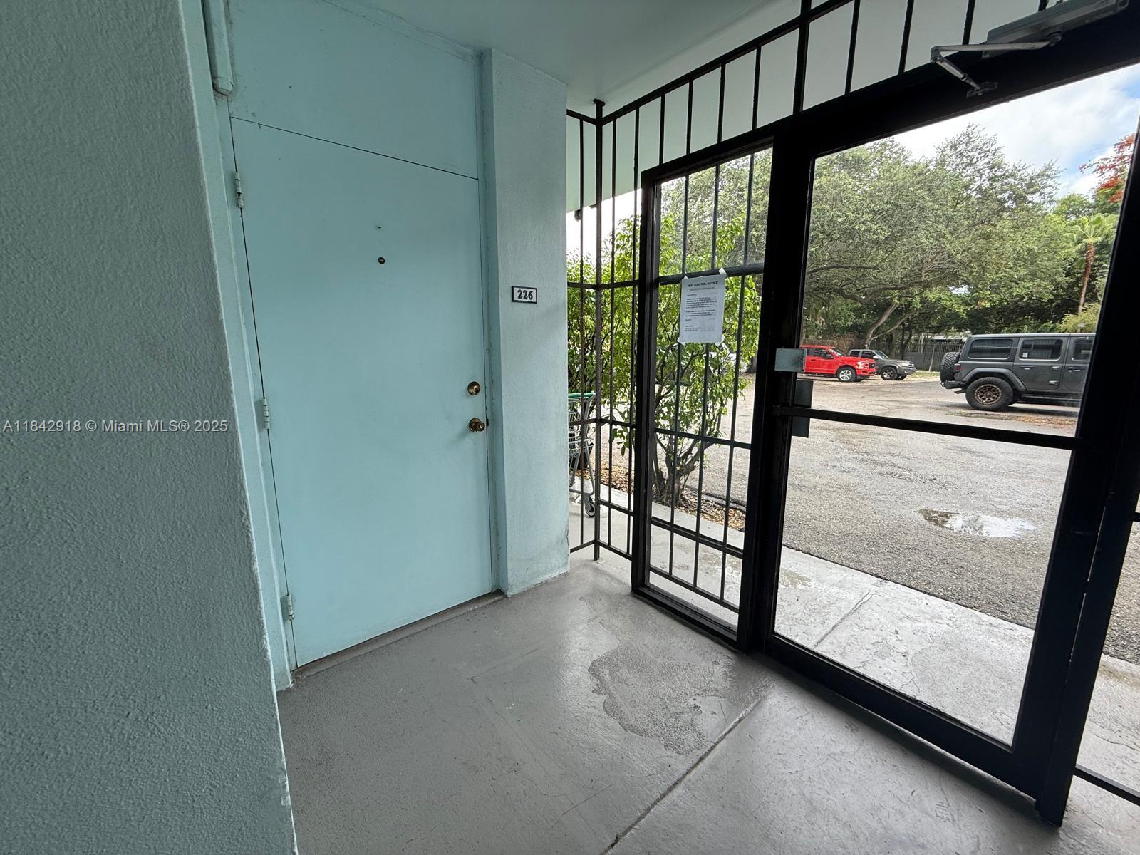 2539 S Bayshore Dr Unit: 226AR