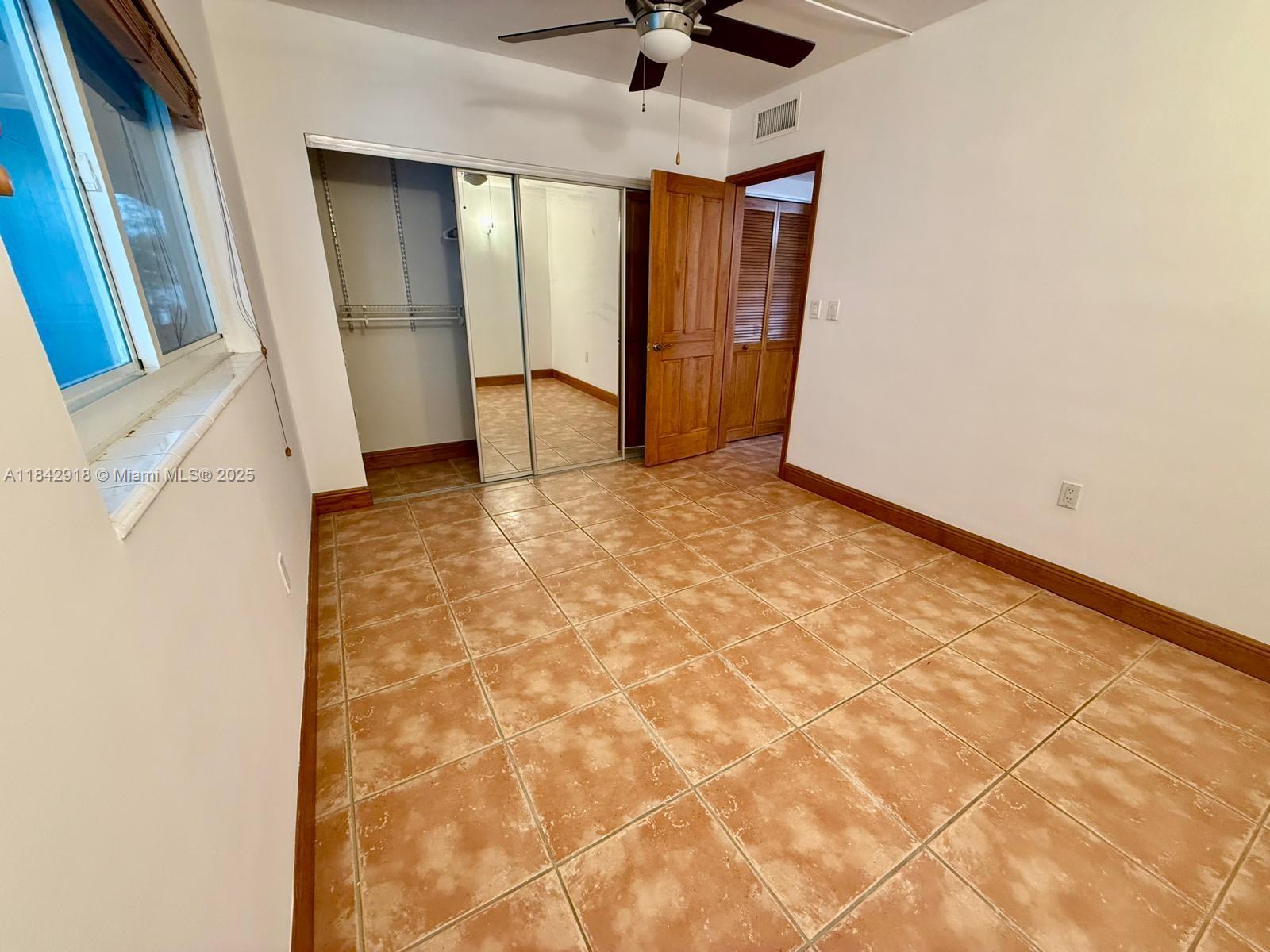 2539 S Bayshore Dr Unit: 226AR