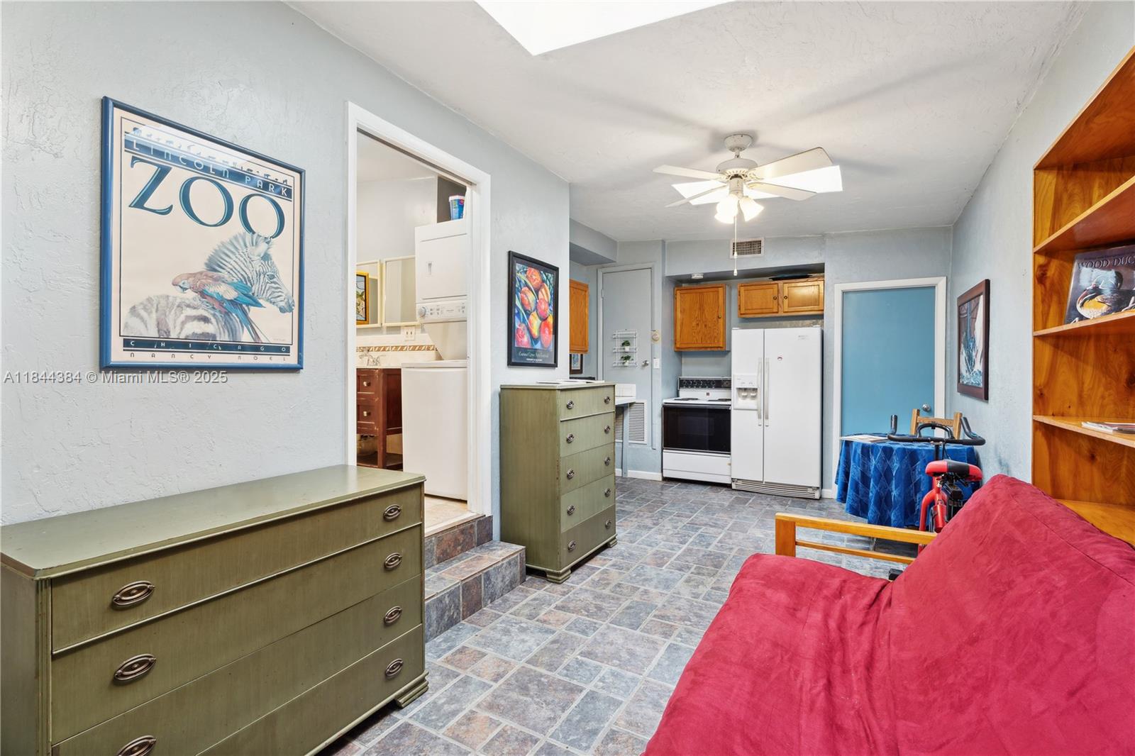 4160 Lybyer Ave (IN LAW QUARTERS) Unit: -