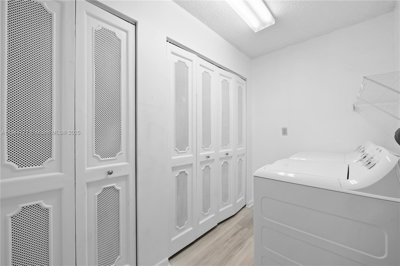 4970 E Sabal Palm Blvd # 309