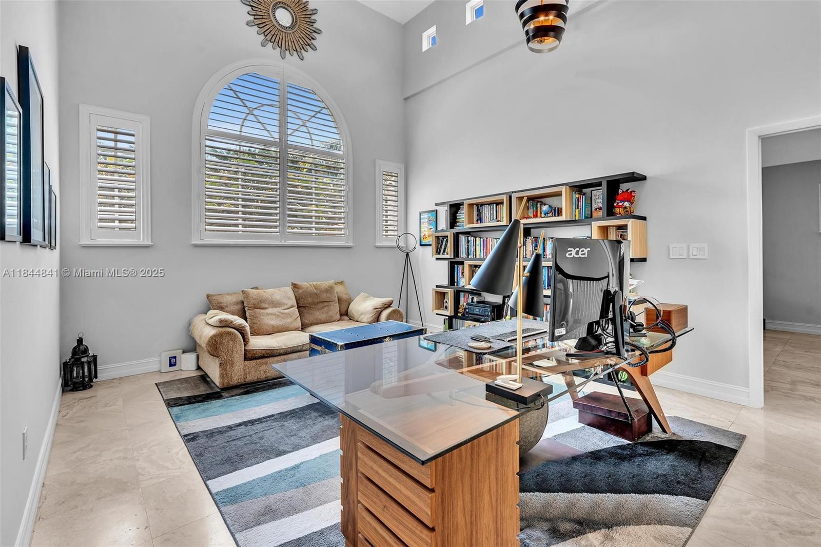 2516 San Domingo St