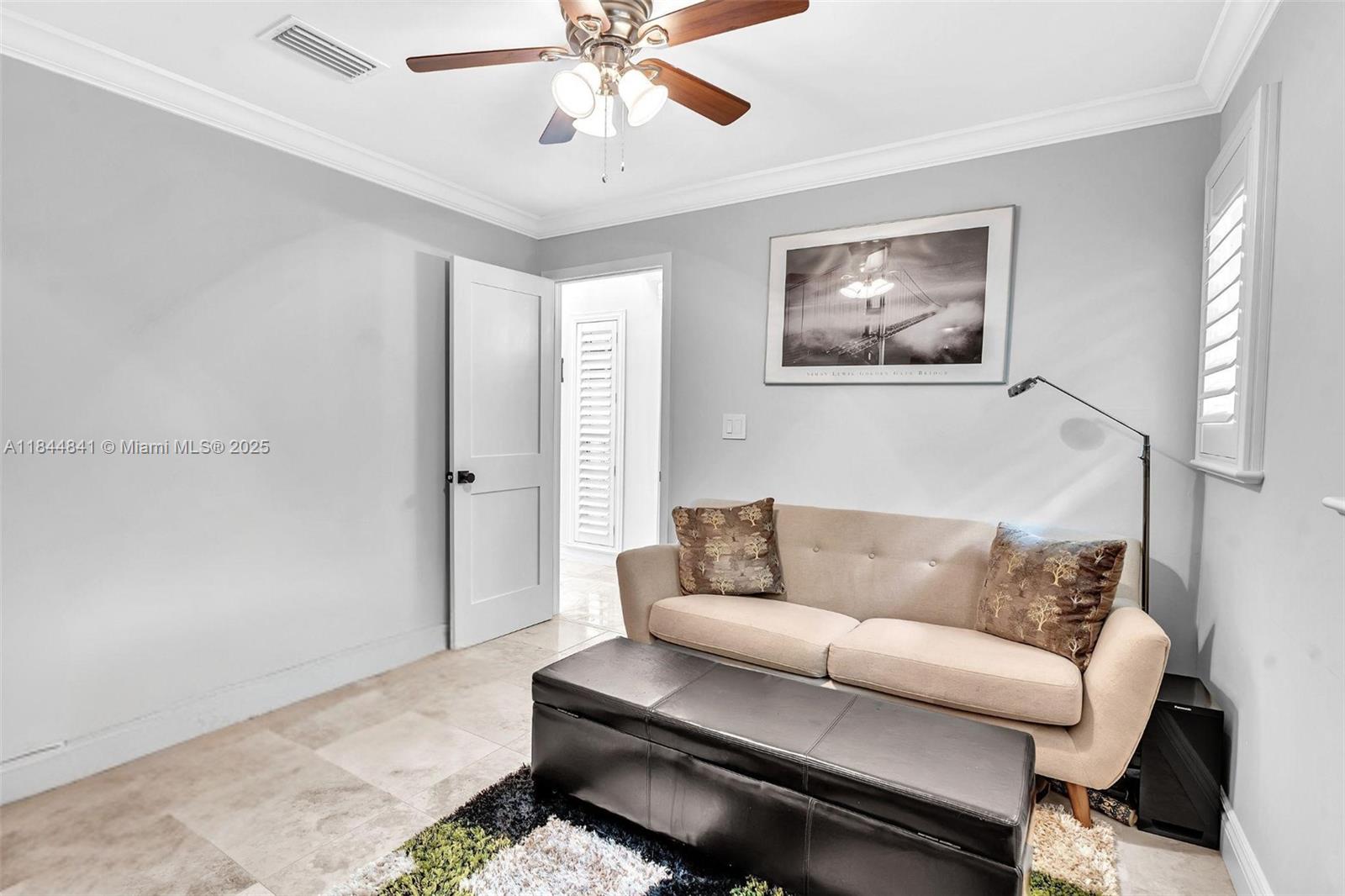 2516 San Domingo St