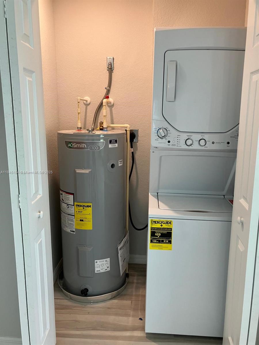 363 POINSETTIA AVE # 363