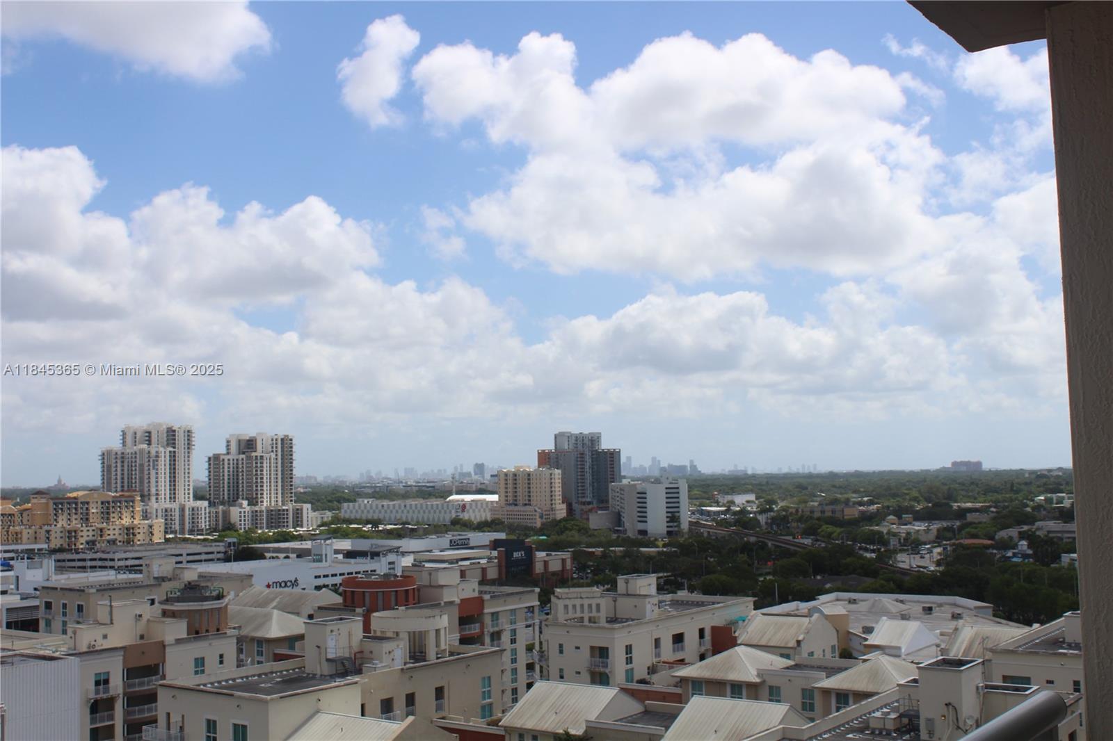 9055 SW 73rd Ct # 1207