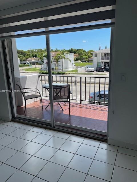 1400 SW 27th Ave # 203