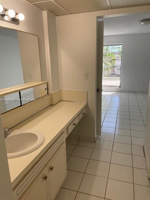 1400 SW 27th Ave # 203