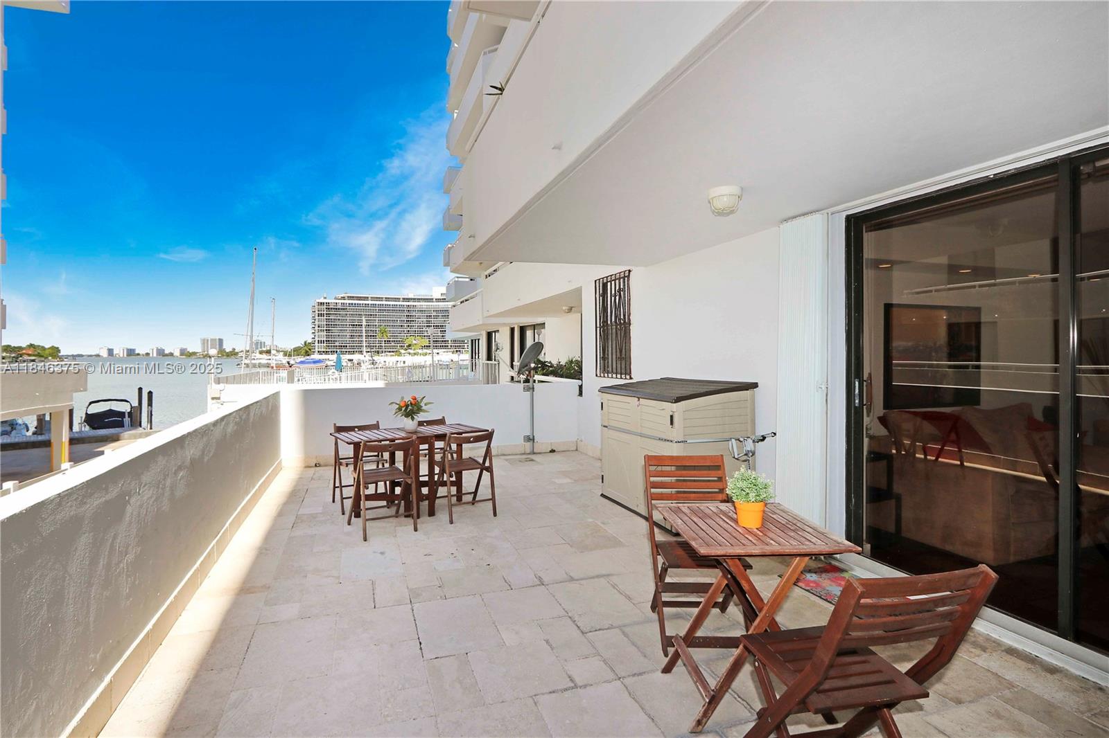 6830 Indian Creek Dr # 1B