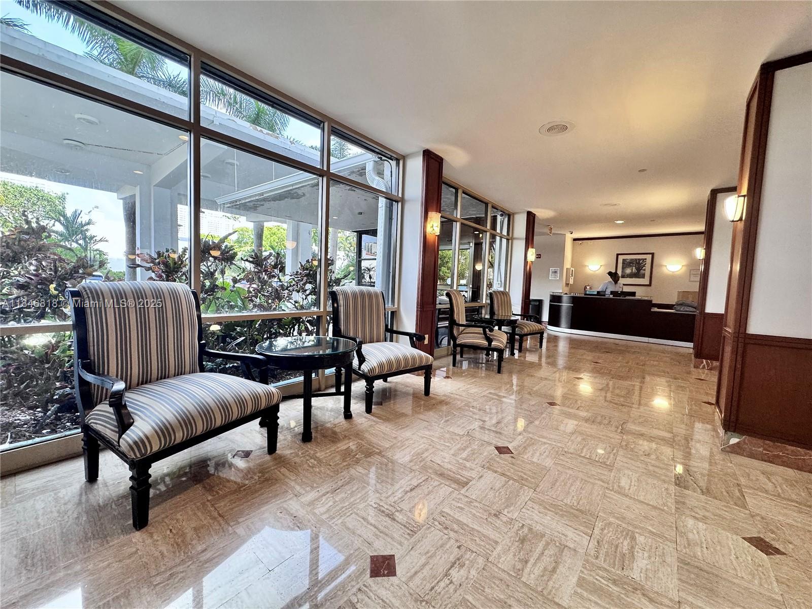 2851 NE 183rd St # 1508E