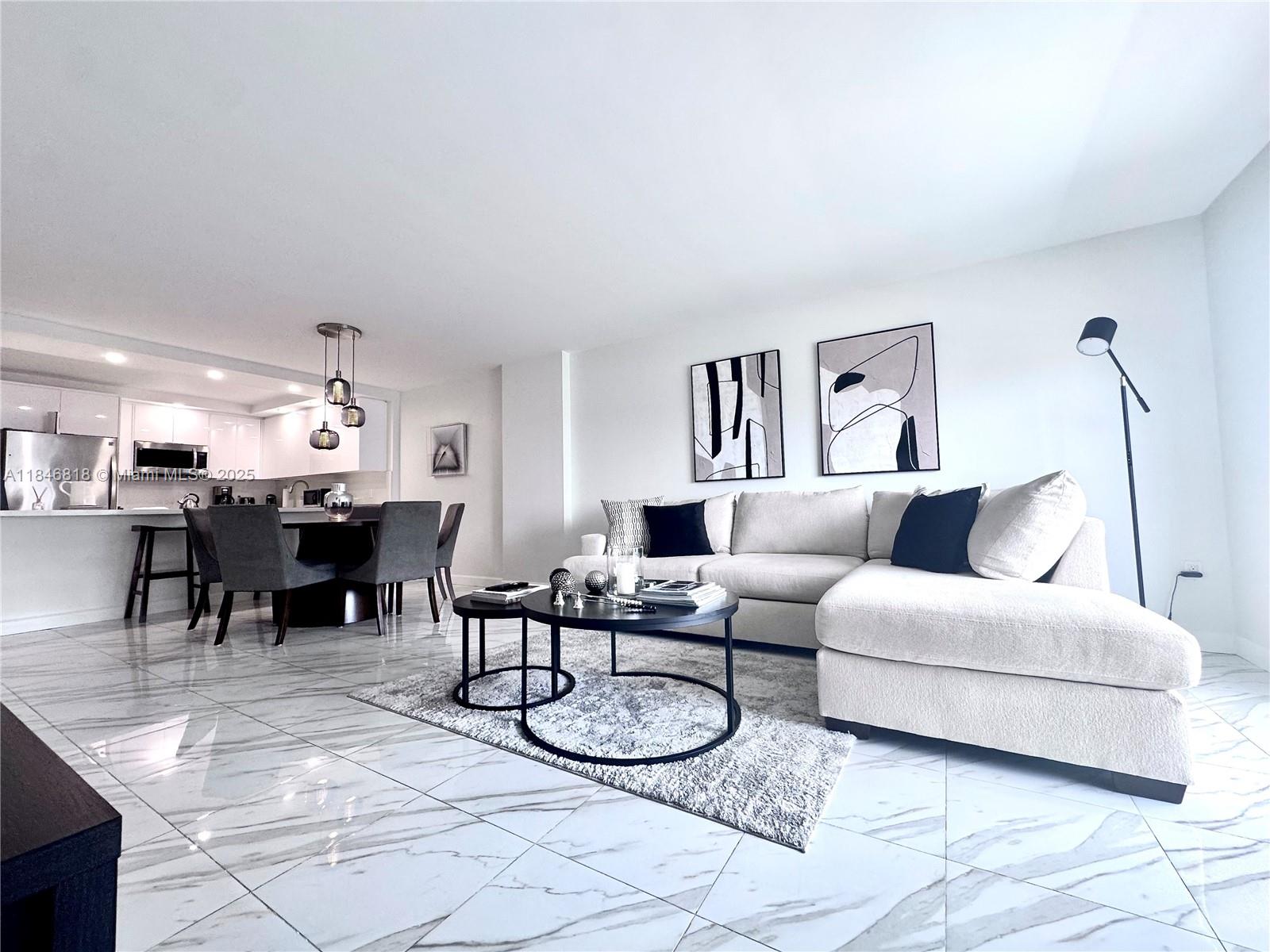 2851 NE 183rd St # 1508E