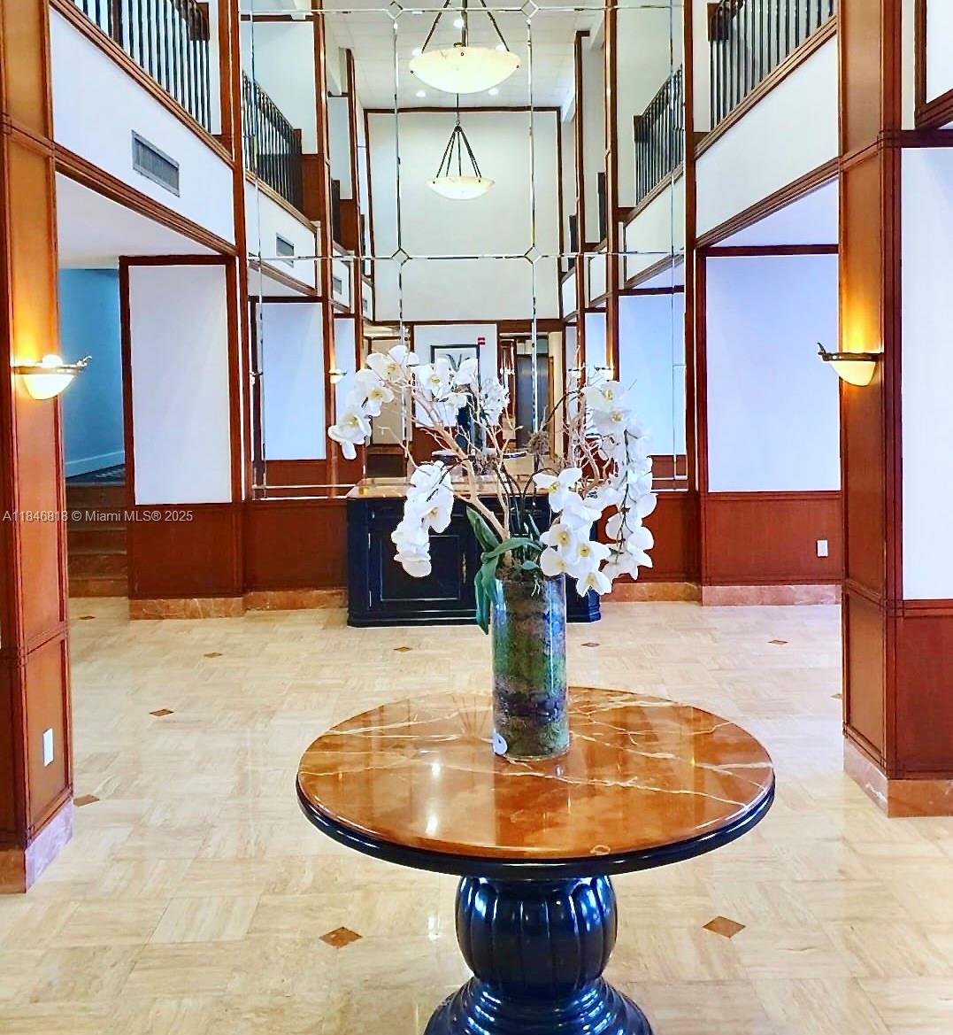 2851 NE 183rd St # 1508E