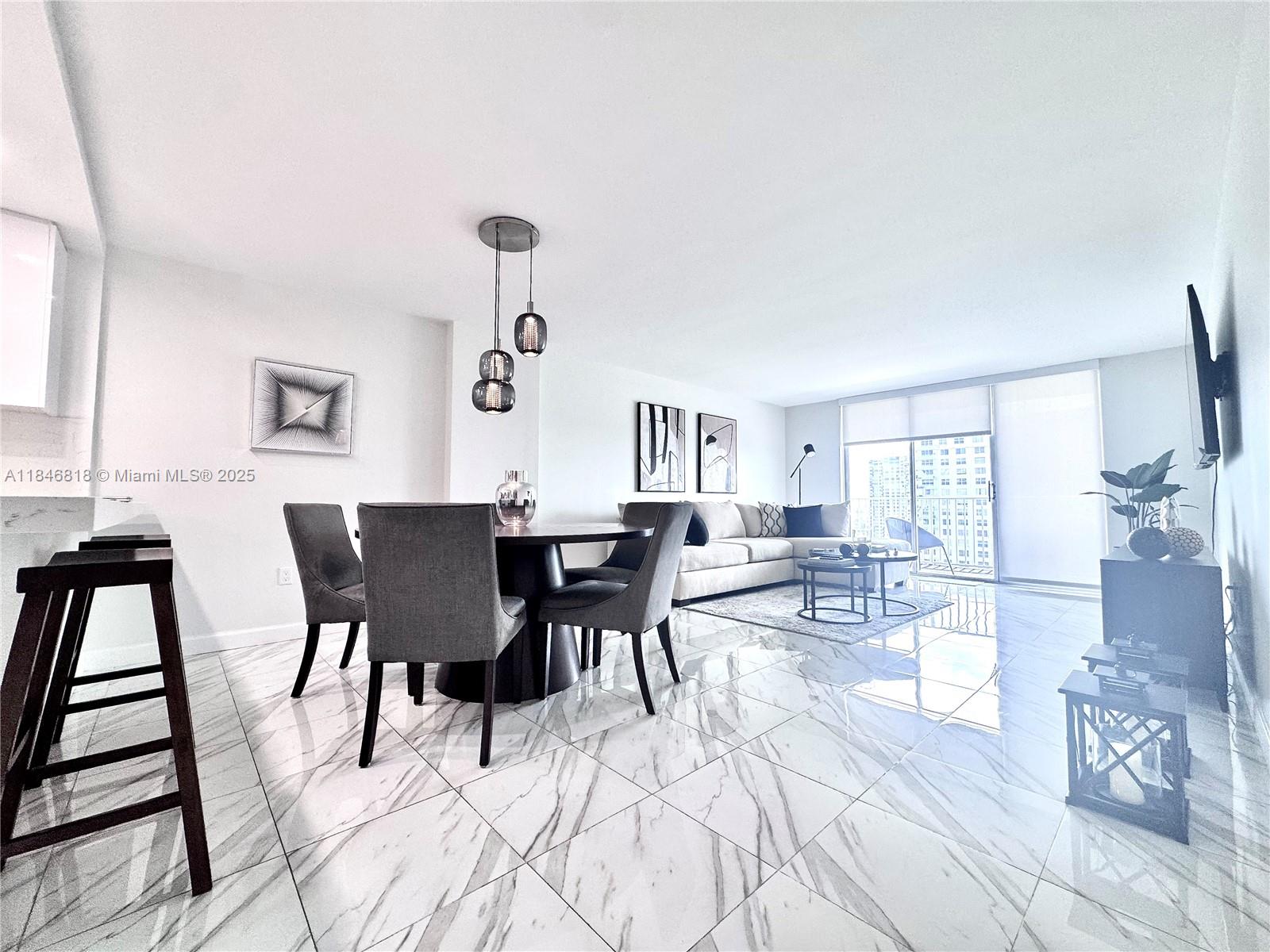 2851 NE 183rd St # 1508E