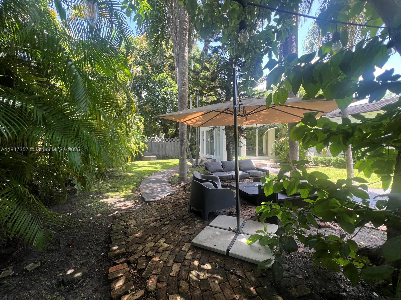 2450 SW 19th Ave Unit: -