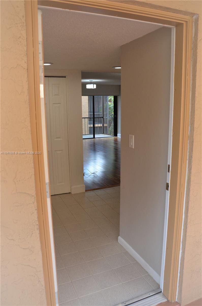 8851 N New River Canal Rd # 18E