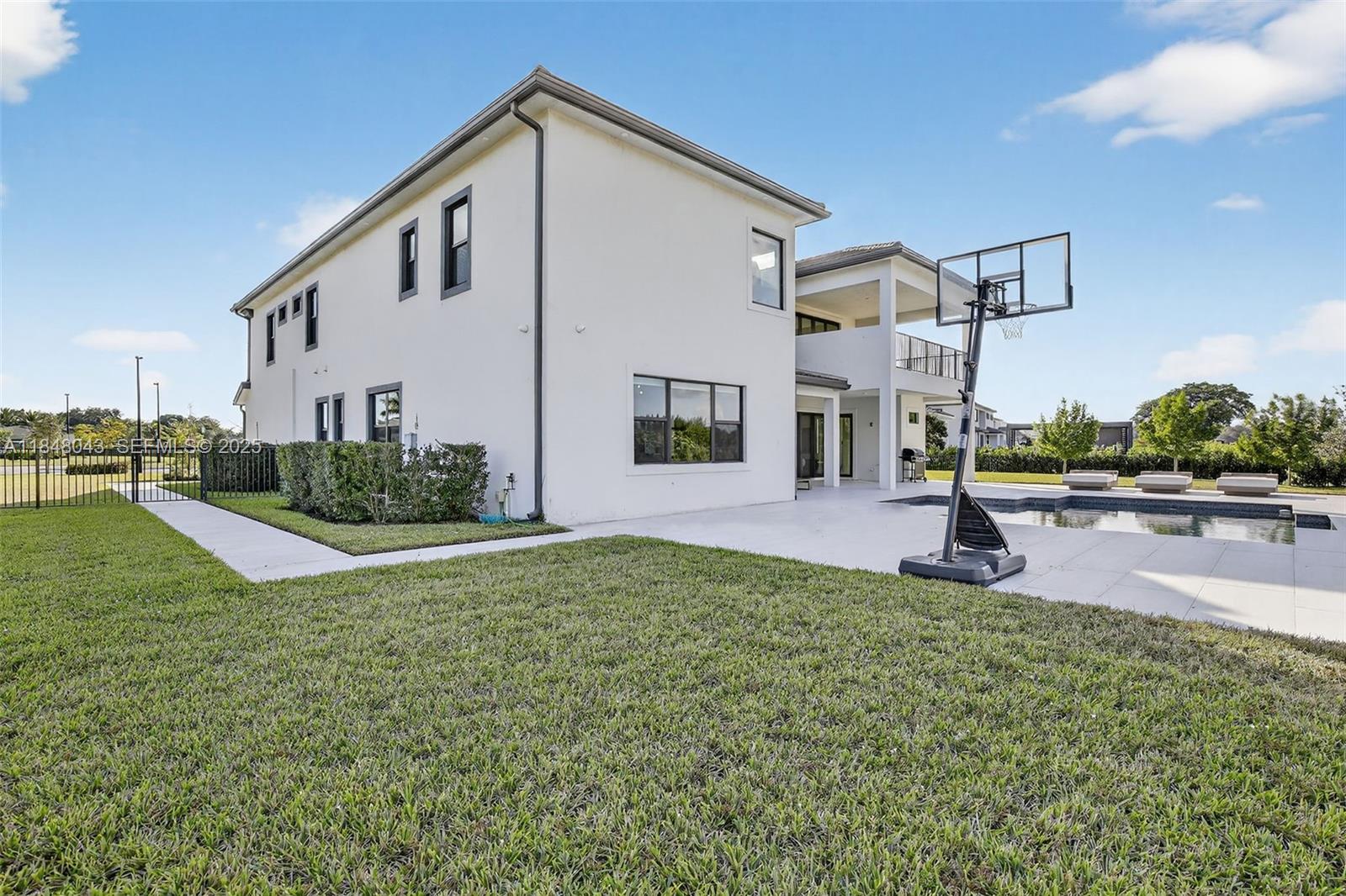 14855 Millstone Ranches Dr