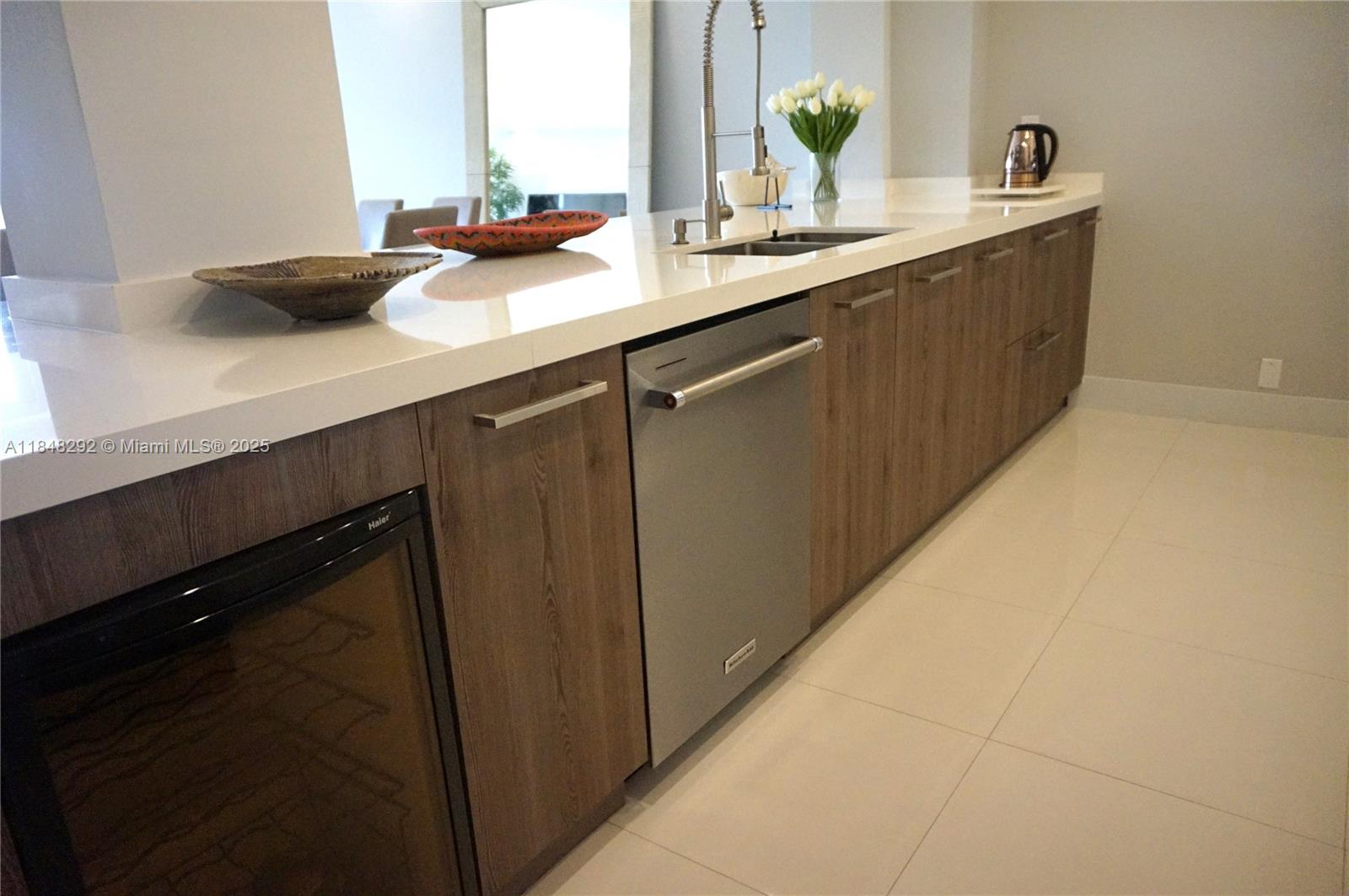 251 Crandon Blvd # 408