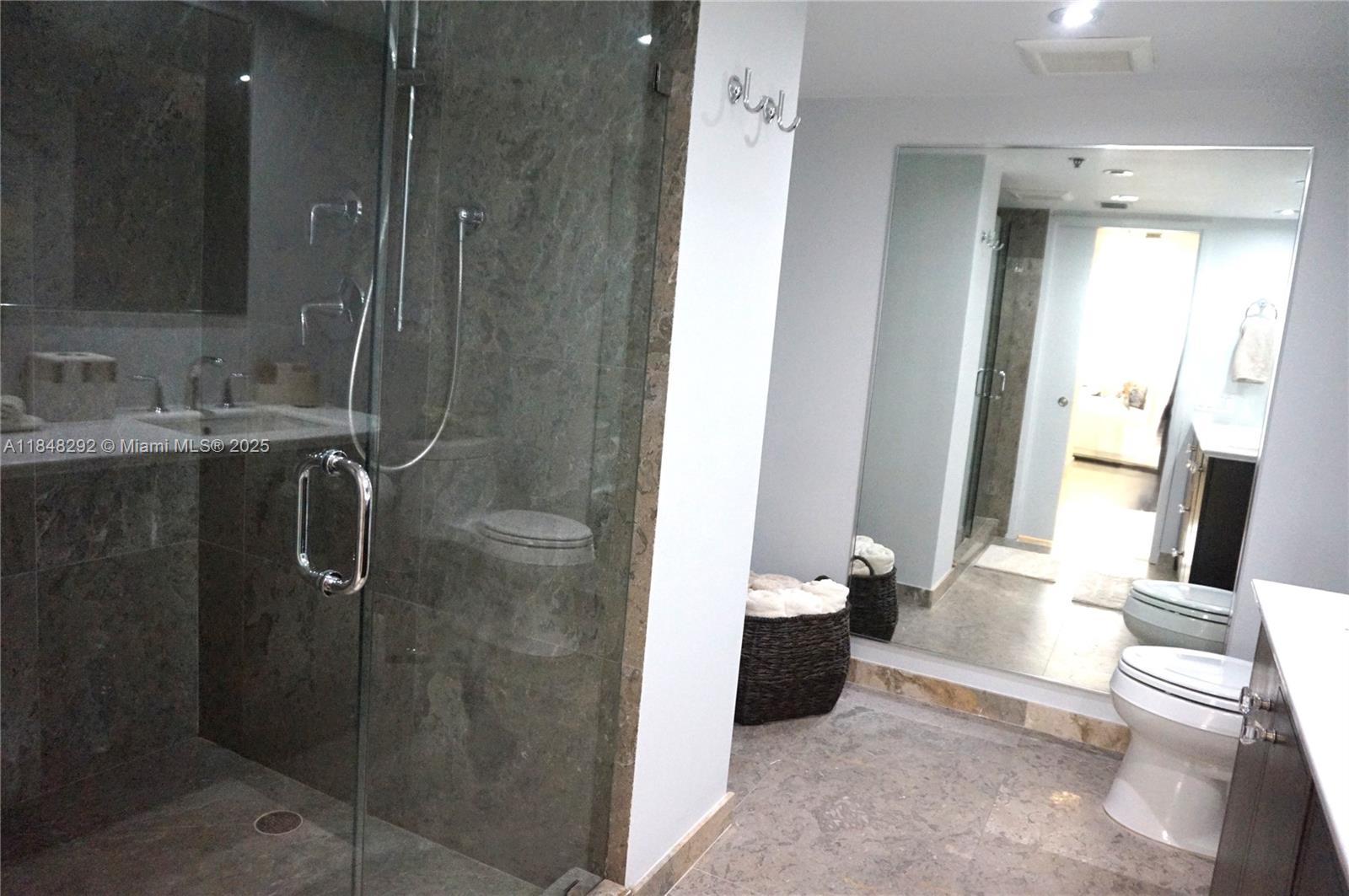 251 Crandon Blvd # 408