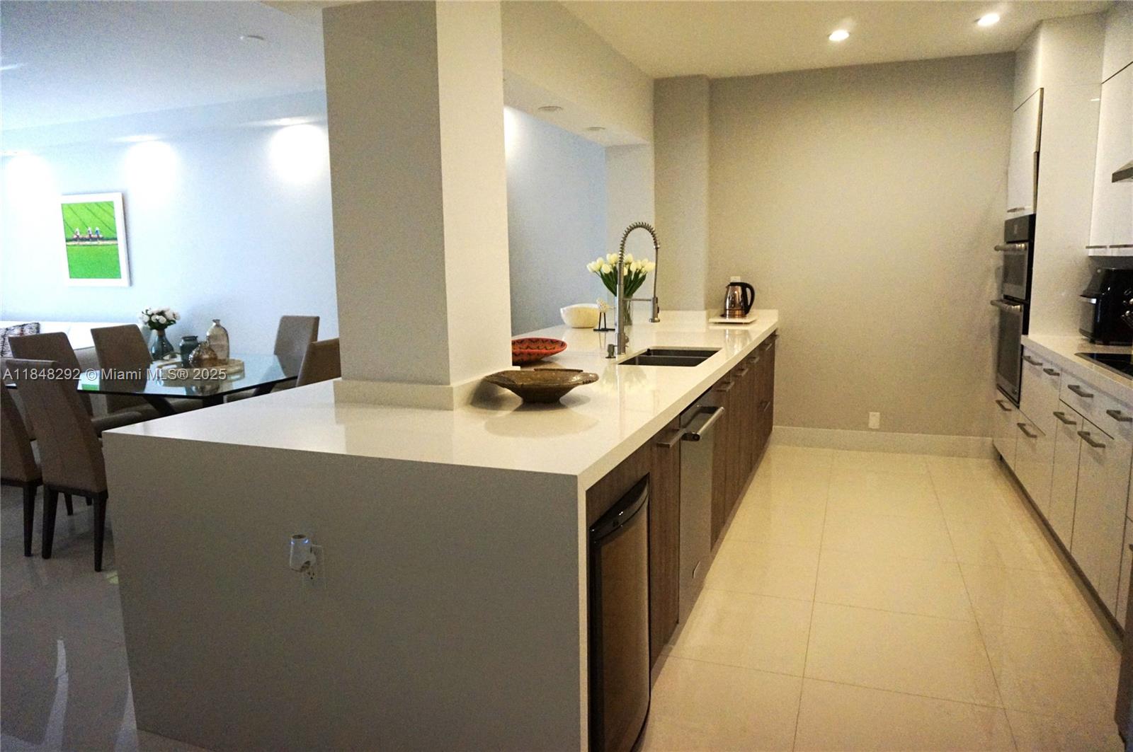 251 Crandon Blvd # 408