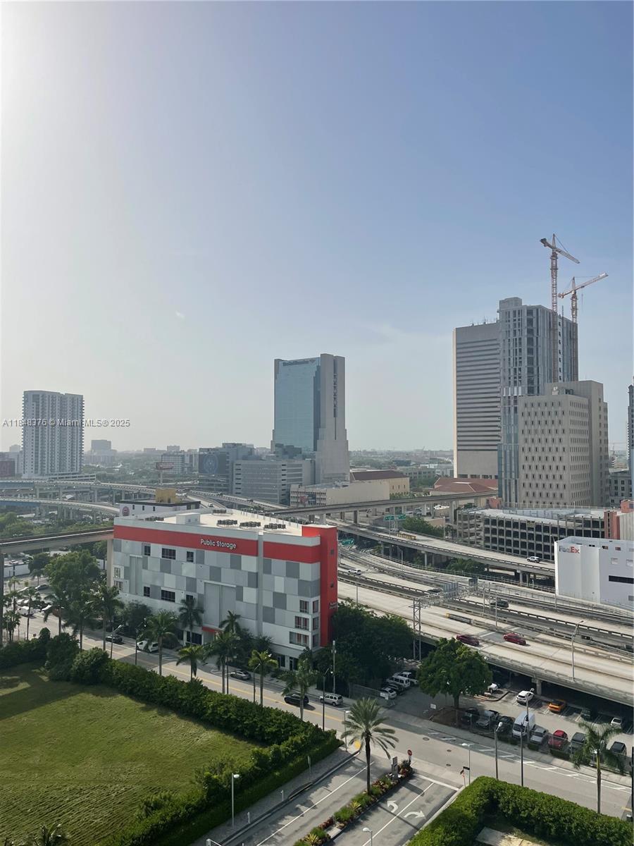 350 S Miami Ave Unit: 2509