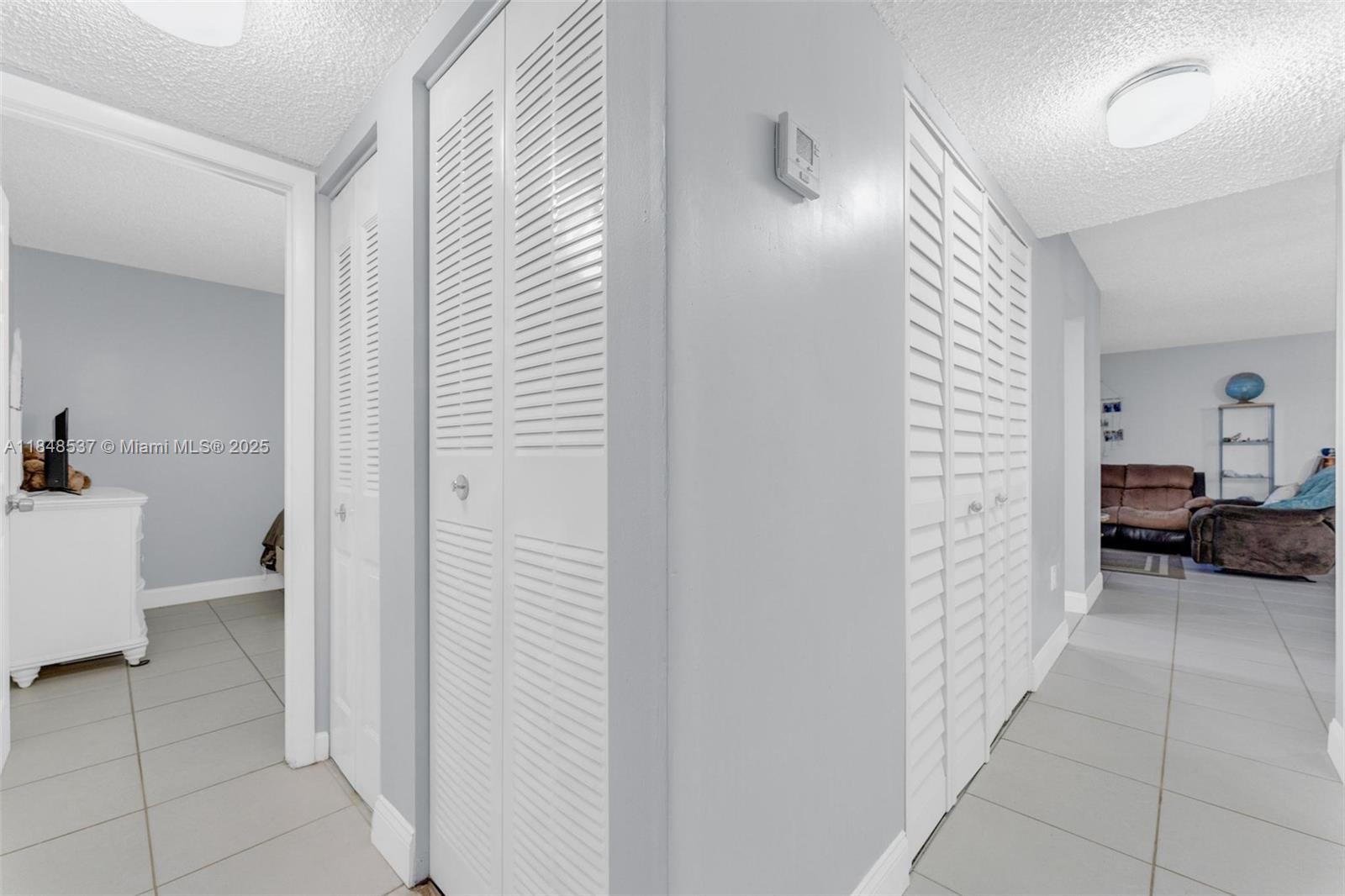 9440 W Flagler St # 203