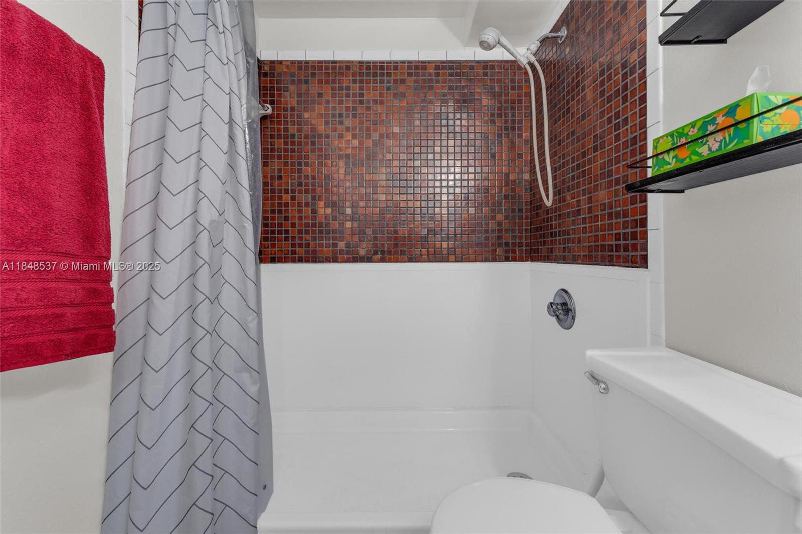 9440 W Flagler St # 203